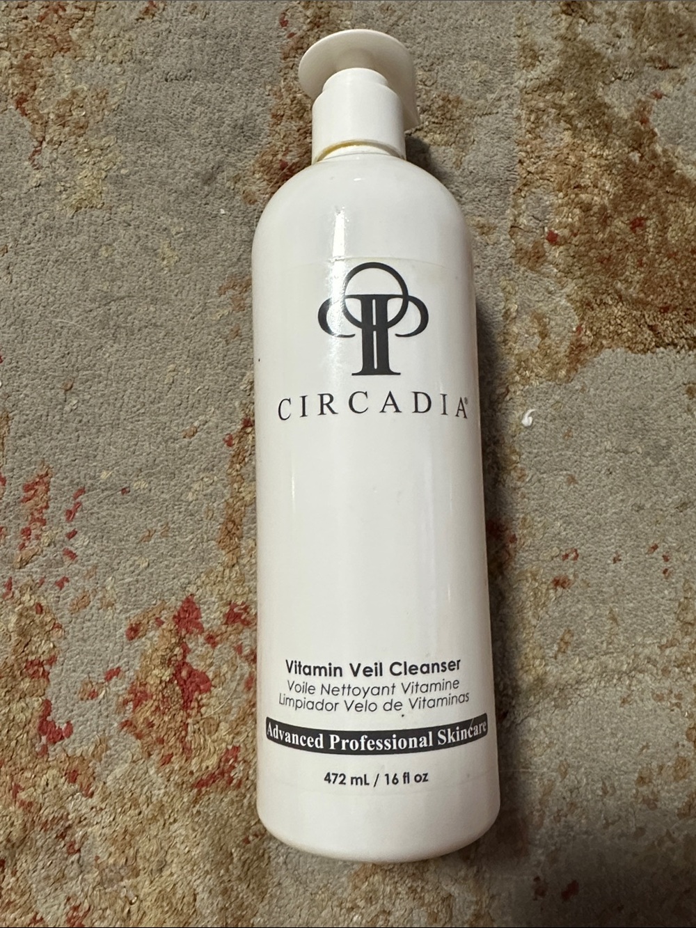 Circadia Vitamin Veil Cleanser — White Gentle Body Wash